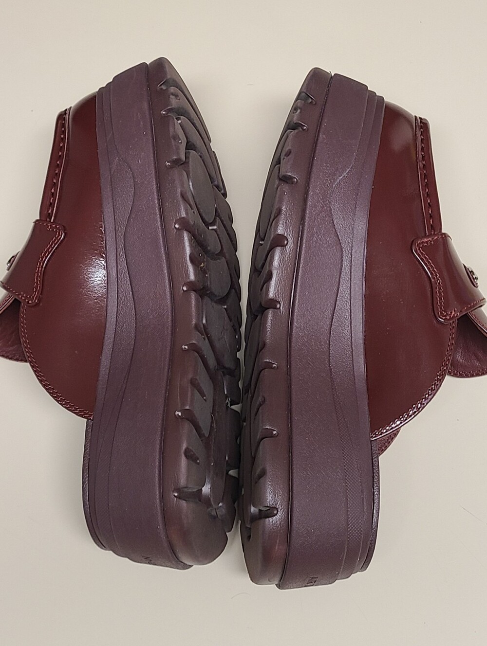 Air Jordan Team Red patent leather chunky platform loafer mules size 9 - Picture 11 of 12